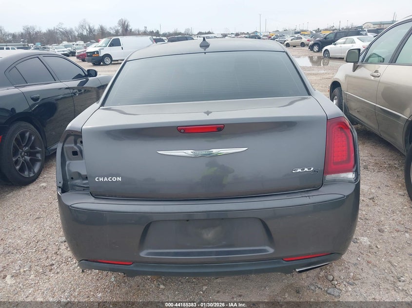 VIN 2C3CCABG6KH562704 2019 CHRYSLER 300 300S