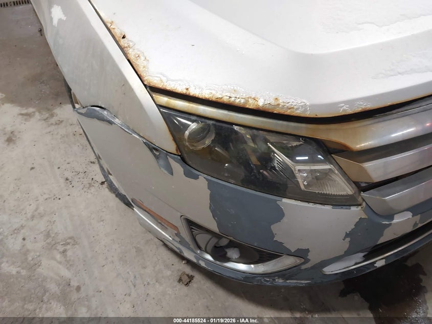 2011 FORD FUSION auction photo 6
