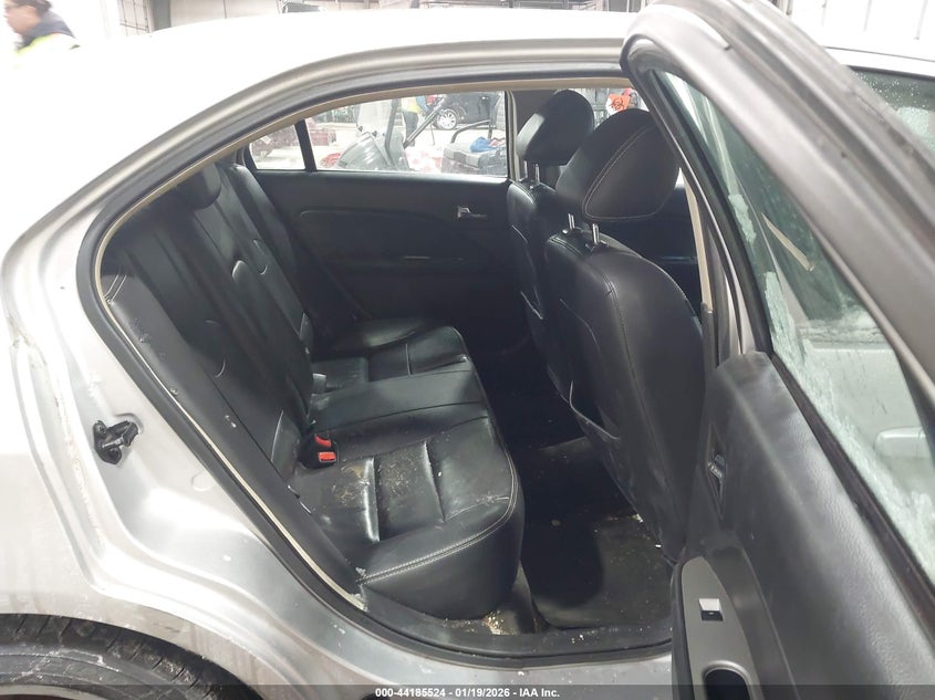 2011 FORD FUSION auction photo 8