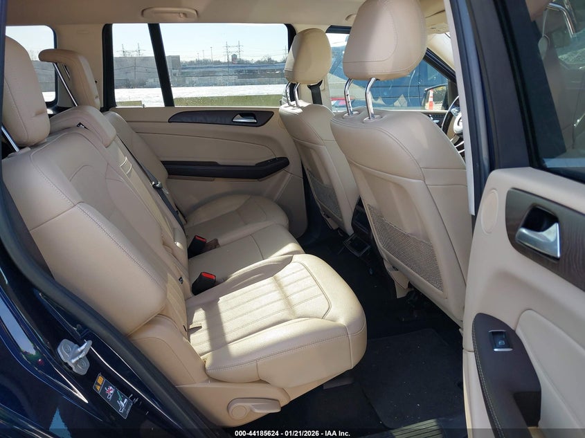 VIN 4JGDF6EE0HA929517 2017 MERCEDES-BENZ GLS 450 4MATIC