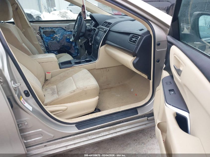 2016 Toyota Camry Le