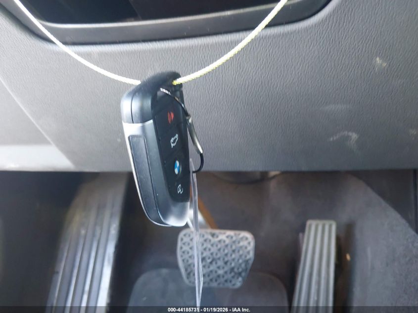 2025 BMW 3 Series - 3MW69CW02S8F10851