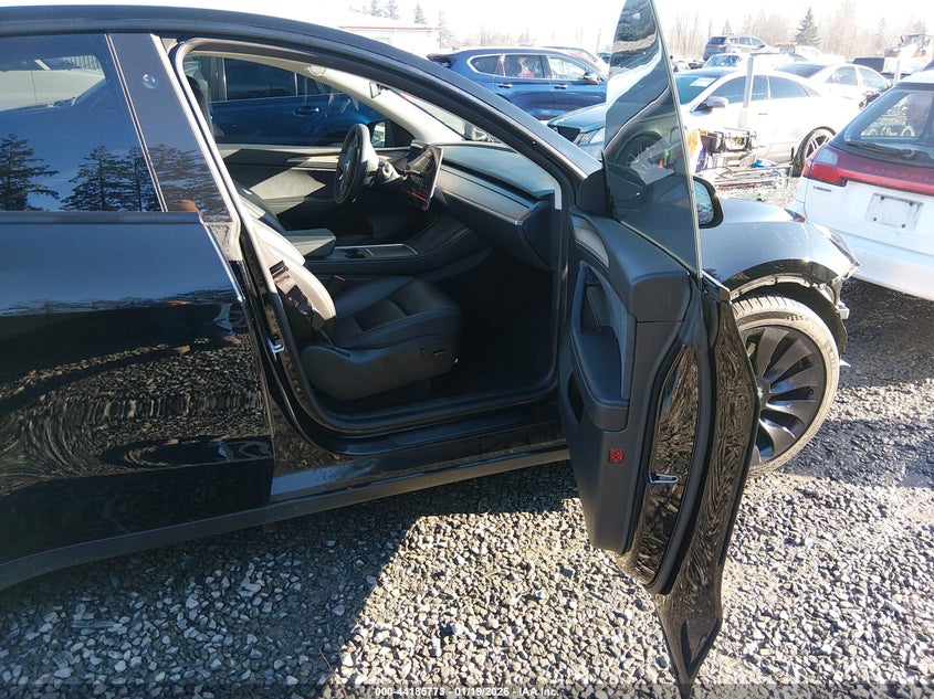 2023 Tesla Model Y Performance Dual Motor All-Wheel Drive