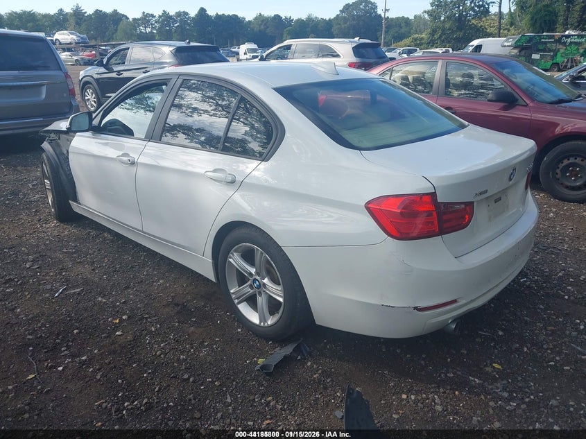 2013 BMW 320I auction photo 3