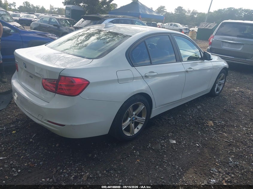 2013 BMW 320I auction photo 4