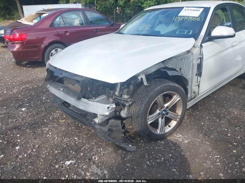 2013 BMW 320I auction photo 6