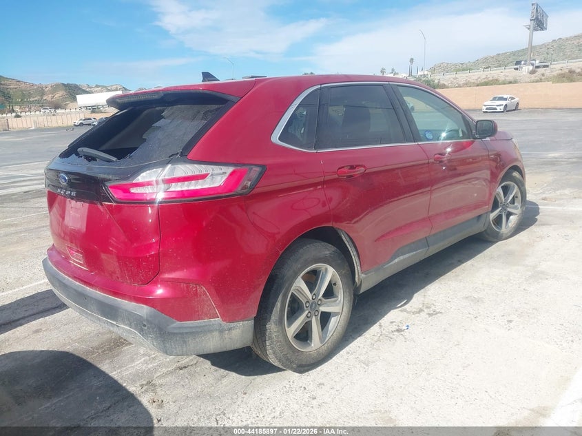 2022 Ford Edge Sel