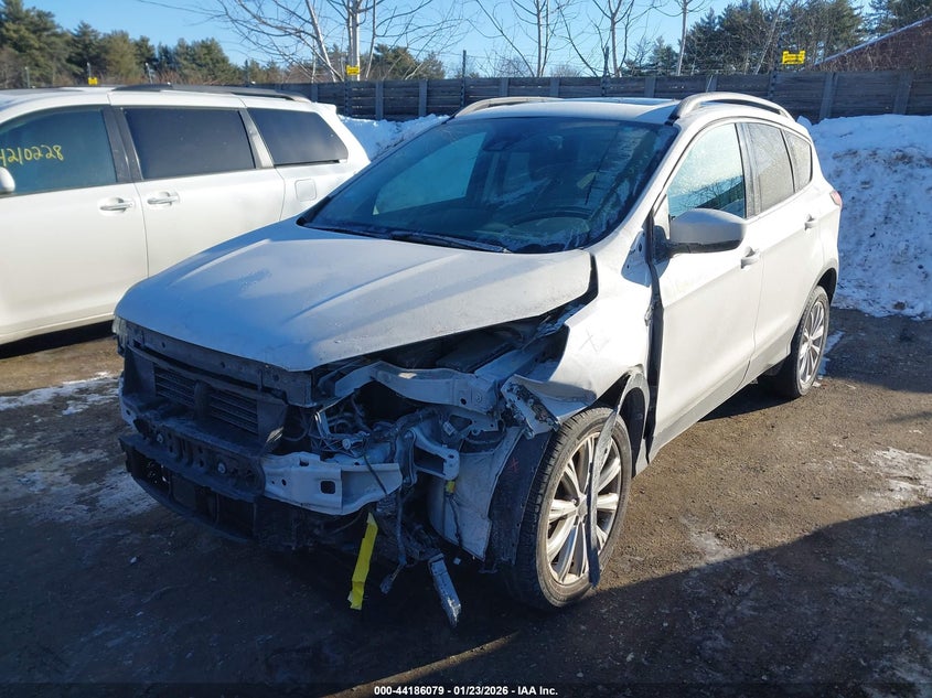 2019 Ford Escape Sel