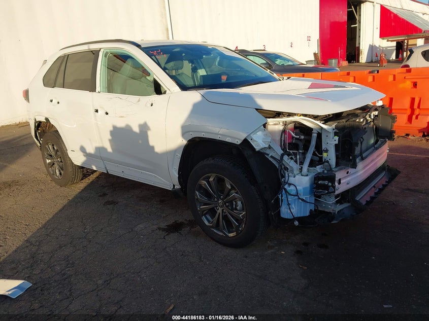 2024 Toyota Rav4 Hybrid Xle Premium