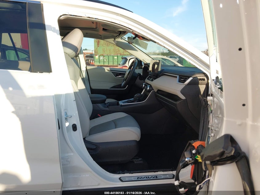 2024 Toyota Rav4 Hybrid Xle Premium