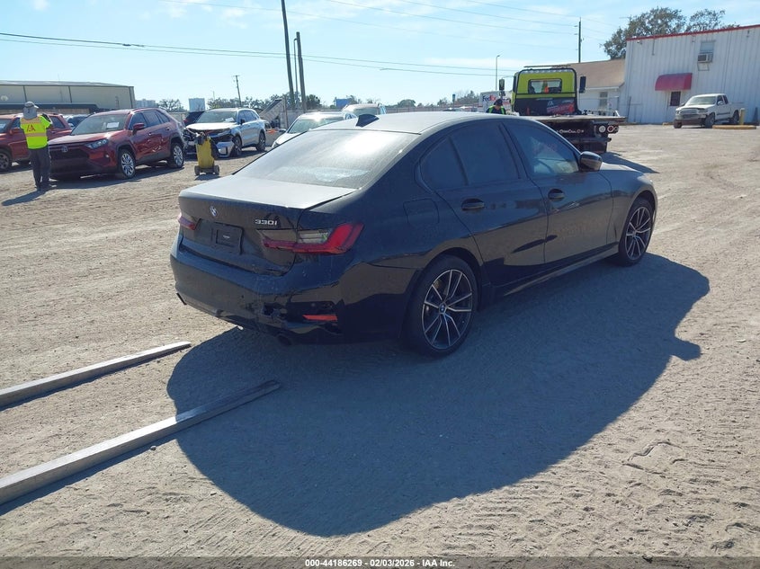 Vin: 3mw5r1j03n8c47927, lot: 44682260, bmw 330i 20224