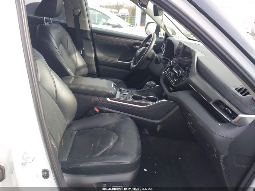 2023 Toyota Highlander Limited