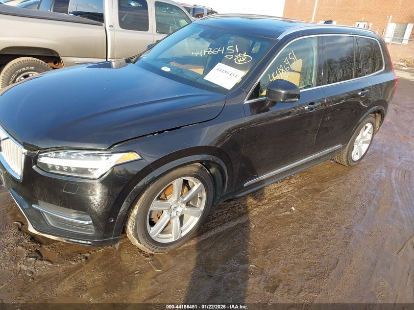 Vin: yv4a22pn8g1004147, lot: 44682442, volvo xc90 t6 first edition 20162