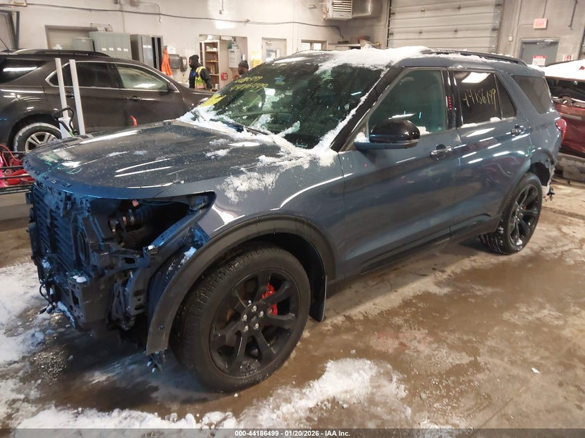 2021 Ford Explorer St