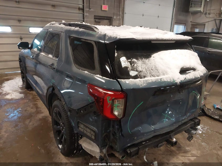 2021 Ford Explorer St