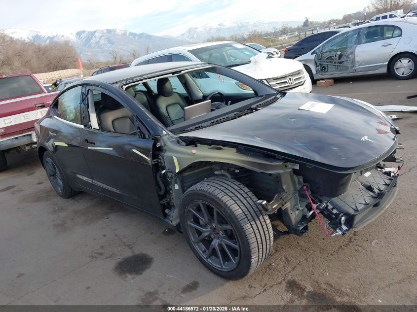 2018 Tesla Model 3 Long Range/Performance