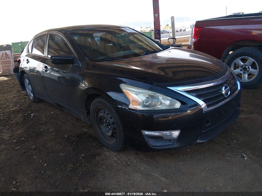 1N4AL3AP1EC137131 2014 Nissan Altima 2.5 S auction photo 1