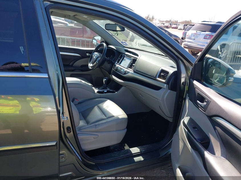 2014 Toyota Highlander Xle V6