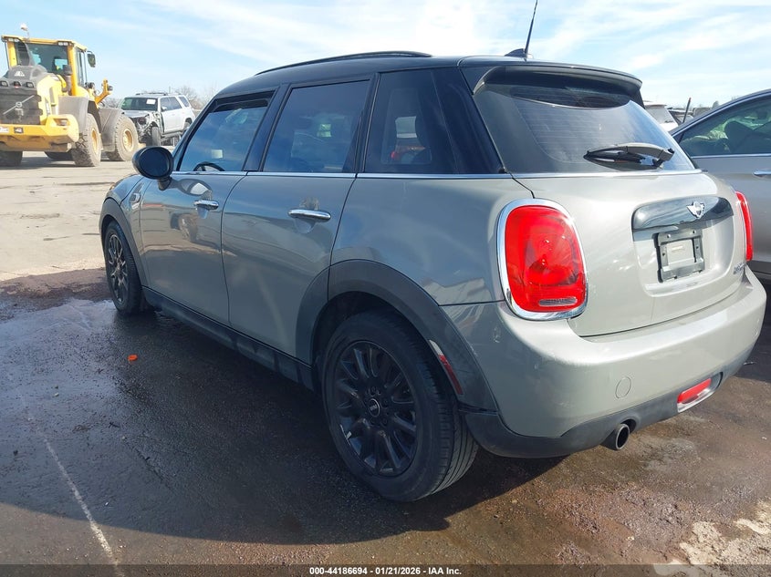 Vin: wmwxu1c51h2e18583, lot: 44682685, mini hardtop cooper 20173