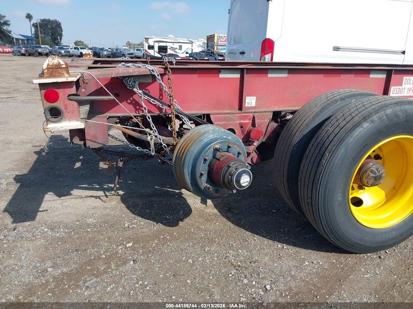 1989 FRUEHAUF CONTAINER CHASSIS auction photo 6