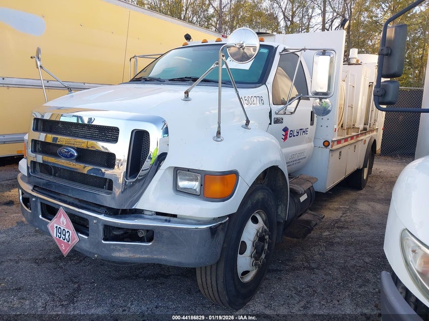 2012 Ford F-750 Xl/Xlt