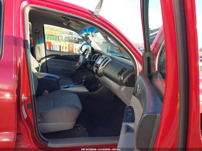 2015 Toyota Tacoma Base V6