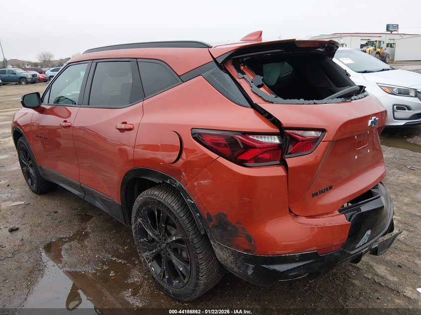 VIN 3GNKBERS3MS575056 2021 CHEVROLET BLAZER FWD RS