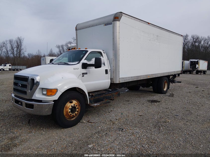2013 Ford F-650 Gas Xl/Xlt