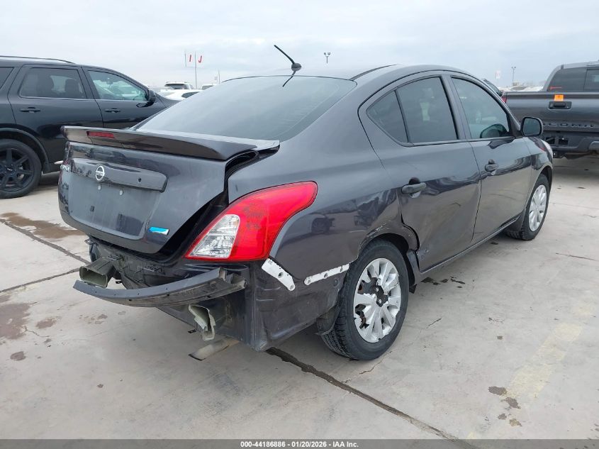 2015 Nissan Versa 1.6 S+