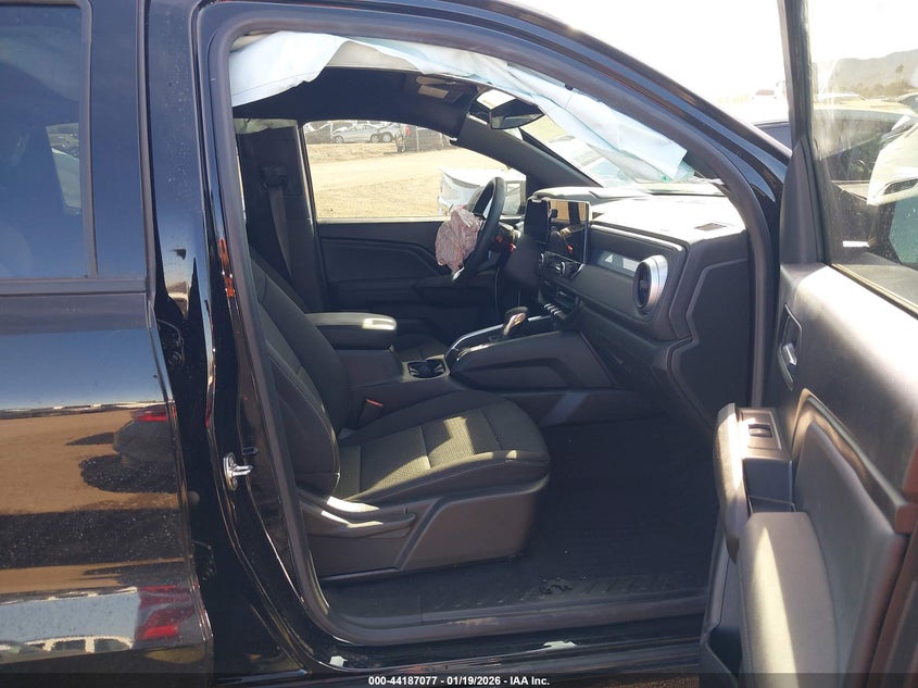 2024 Chevrolet Colorado 2Wd Lt