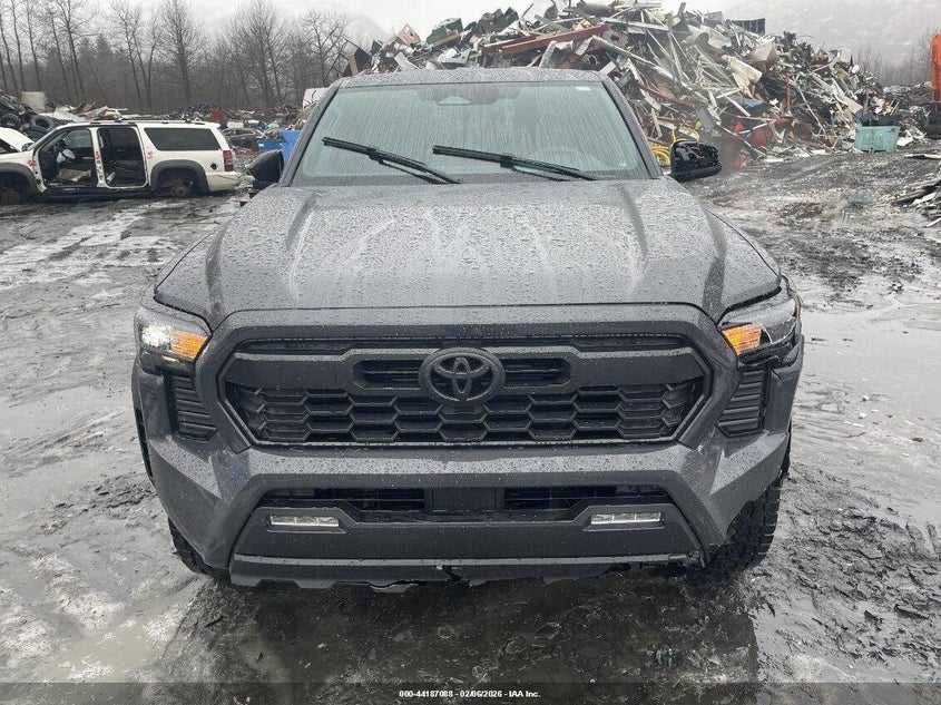 VIN 3TMLB5JN7SM189096 2025 TOYOTA TACOMA TRD OFF ROAD