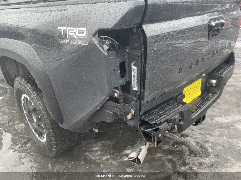 VIN 3TMLB5JN7SM189096 2025 TOYOTA TACOMA TRD OFF ROAD