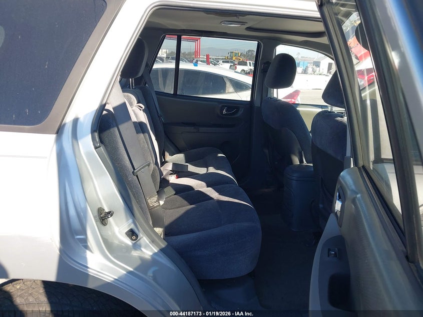 2004 Hyundai Santa Fe Gls/Lx VIN: KM8SC13EX4U792598 Lot: 44187173