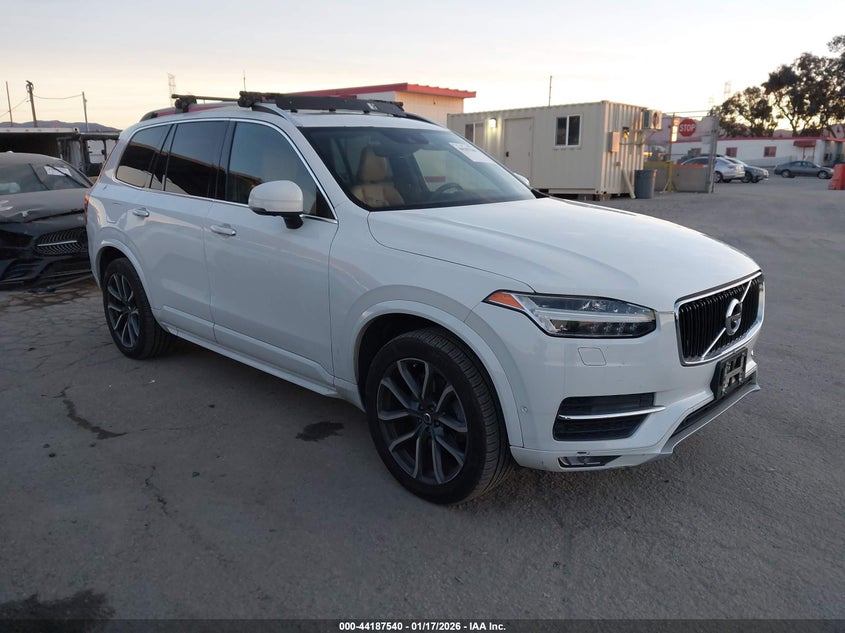 Vin: yv4a22pkxh1136320, lot: 44683531, volvo xc90 t6 momentum 2017 img_1