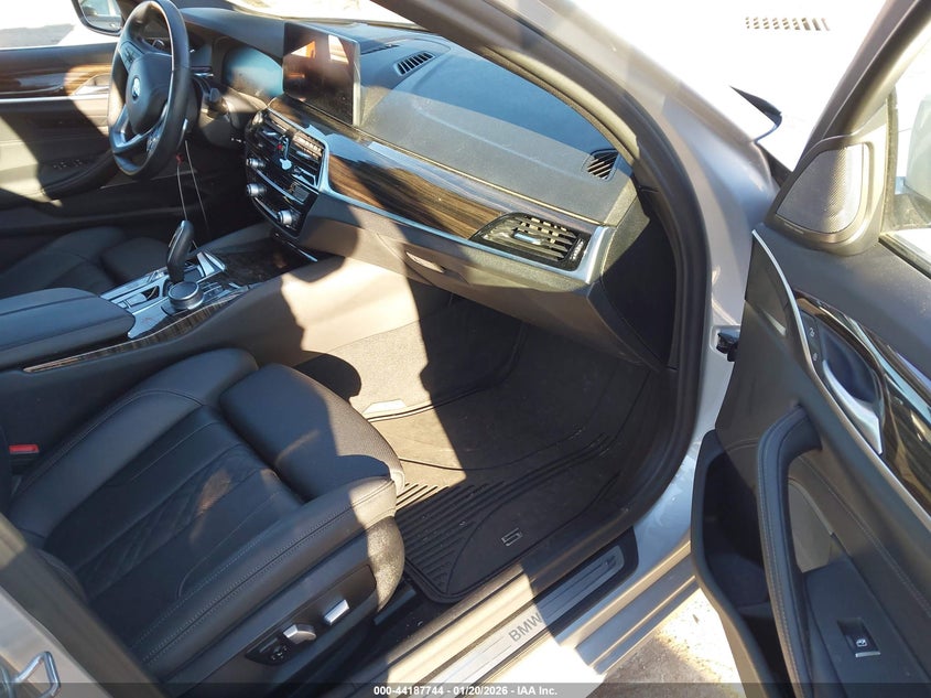 2021 BMW 530I xDrive