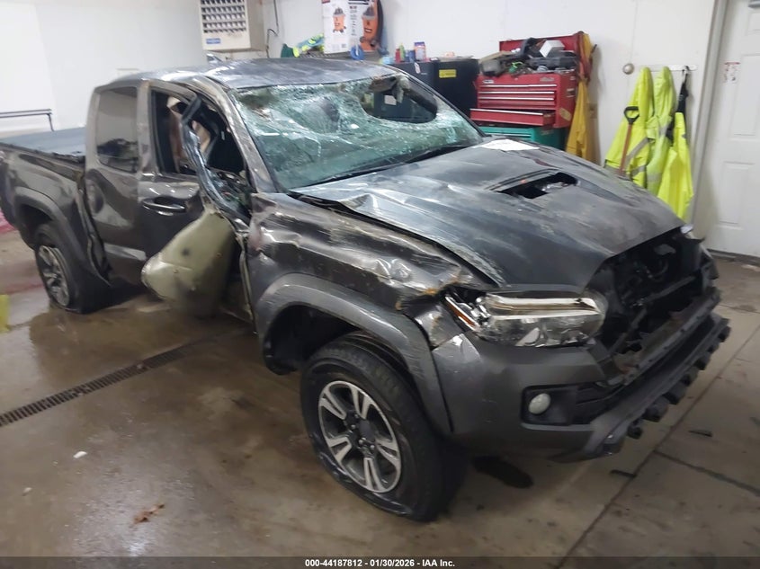 TOYOTA TACOMA TRD SPORT