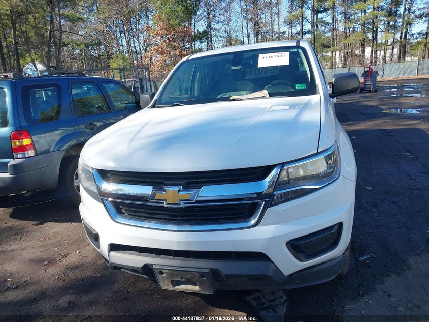 VIN 1GCGTBEN6J1261585 2018 CHEVROLET COLORADO WT