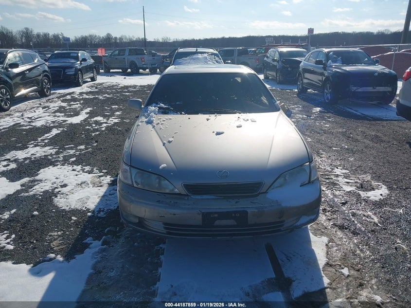 1998 Lexus Es 300 VIN: JT8BF28G7W5019420 Lot: 44187859