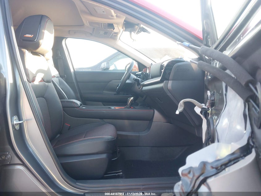 2025 Nissan Kicks Sr Fwd