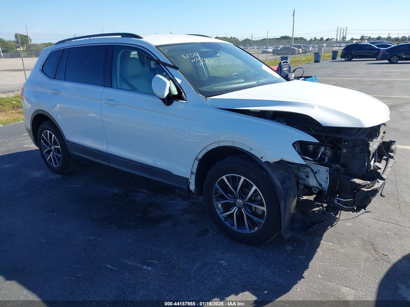 2020 Volkswagen Tiguan 2.0T Se/2.0T Se R-Line Black/2.0T Sel