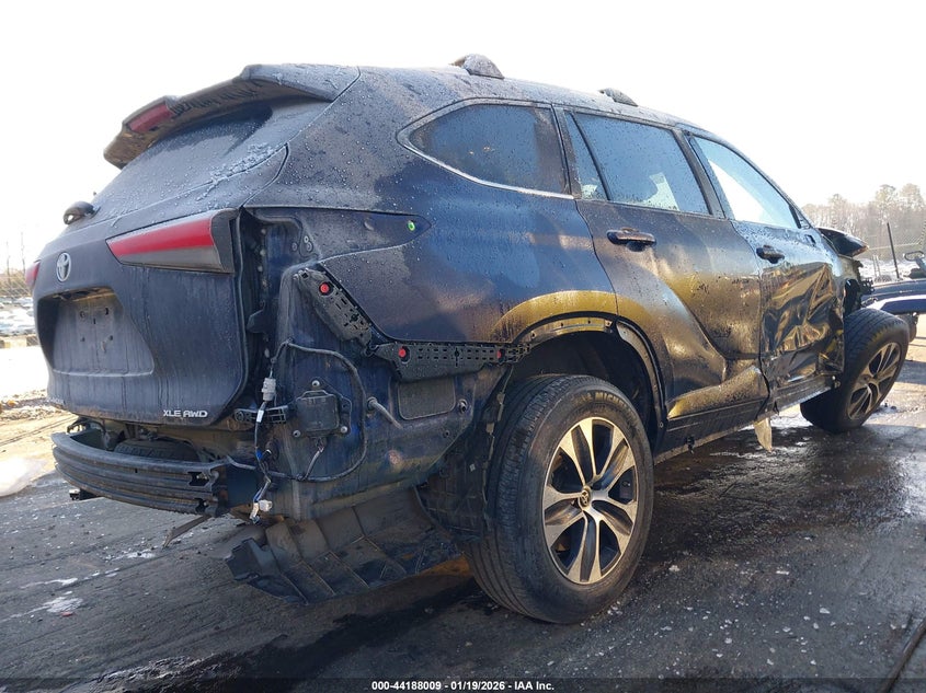 2021 Toyota Highlander Xle