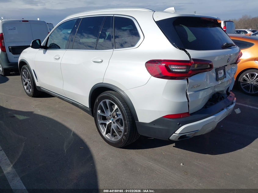 2023 BMW X5 xDrive40I