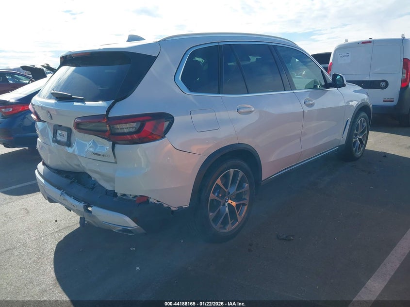 2023 BMW X5 xDrive40I
