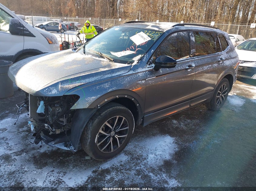 2020 Volkswagen Tiguan 2.0T Se/2.0T Se R-Line Black/2.0T Sel