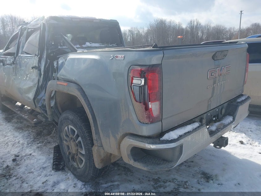Vin: 1gt4ume72tf173118, lot: 44684199, gmc sierra 2500hd , standard bed, sle, 4wd 20263