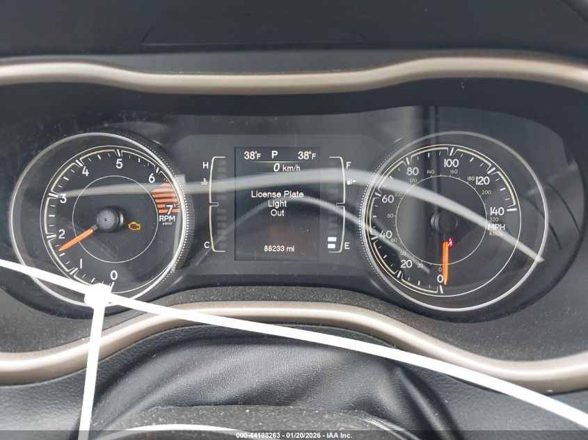 2017 Jeep Cherokee Latitude 4X4 VIN: 1C4PJMCB1HW565091 Lot: 44188263