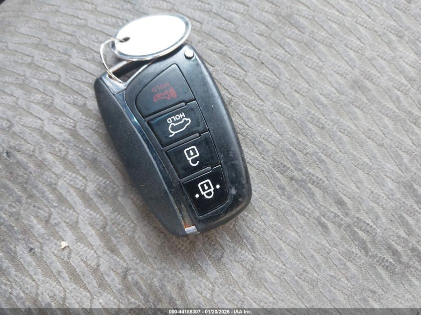 2013 Hyundai Santa Fe Sport 2.0T VIN: 5XYZUDLA6DG088821 Lot: 44188307