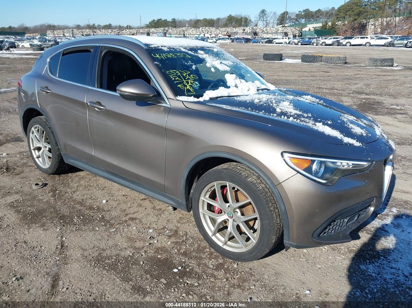 2019 ALFA ROMEO STELVIO TI AWD