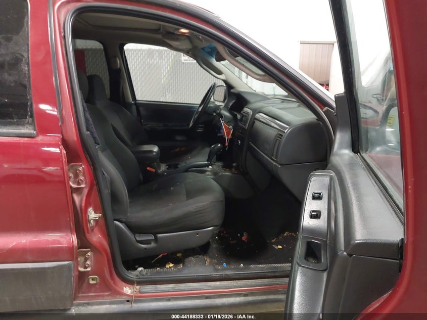 2004 Jeep Grand Cherokee Laredo