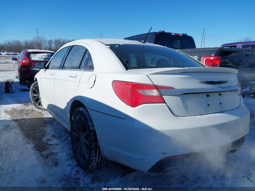 2013 Chrysler 200 Limited